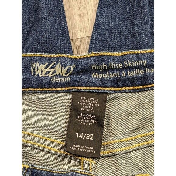 (3/$35) Mossimo Size 14 / 32 Whiskered High Rise Skinny Pockets Denim Blue Jeans - Picture 4 of 10